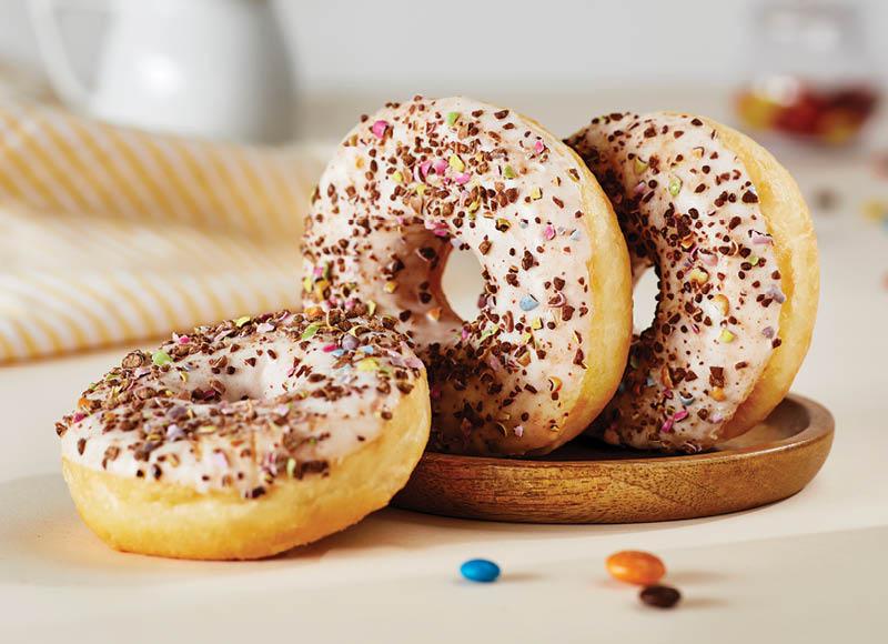 SU MEILEI IKI spurgoms