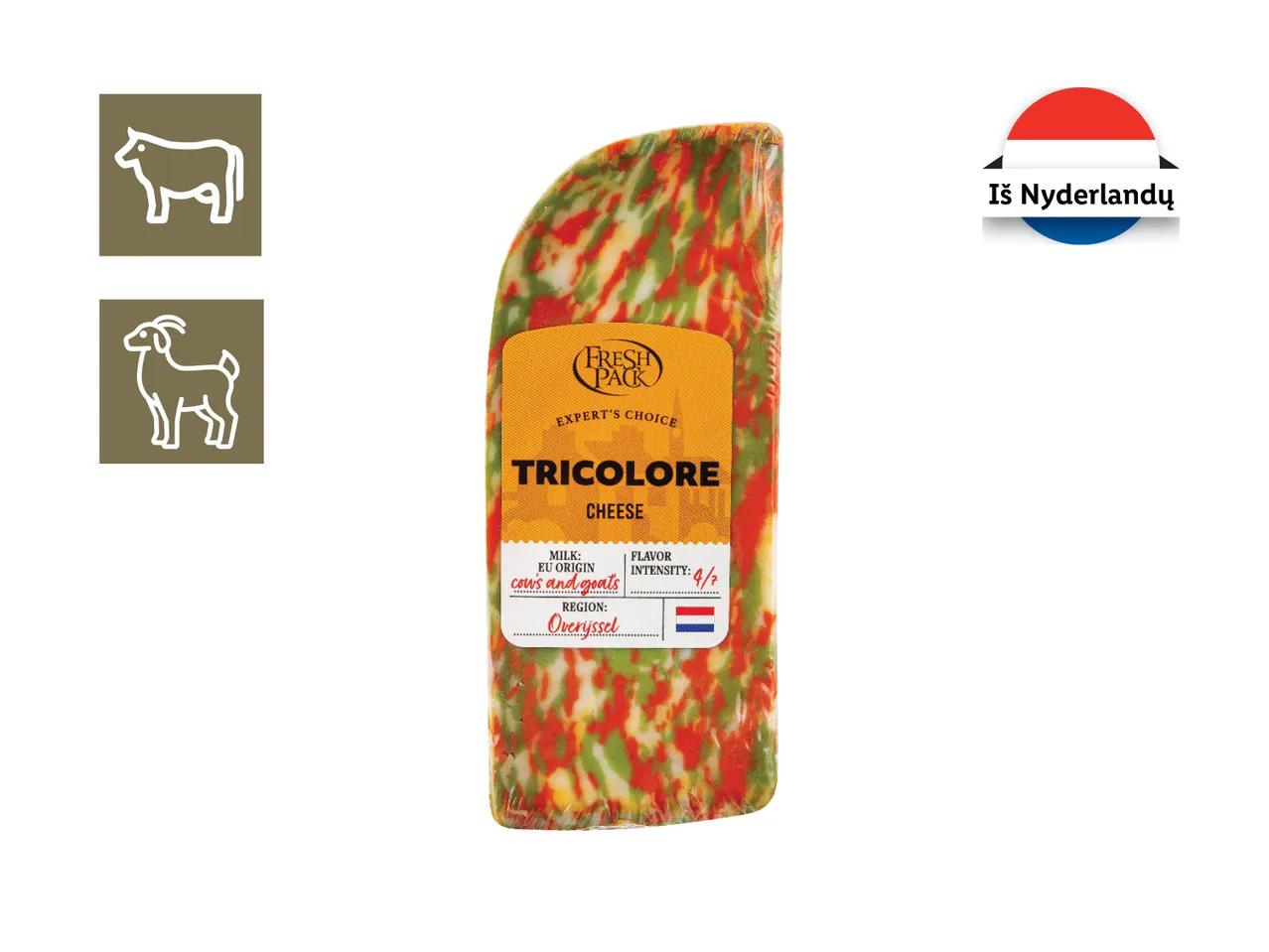 Prekė: Karvių ir ožkų pieno sūris „Tricolore“