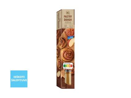 Mielinė tešla su obuolių ir cinamono įdaru