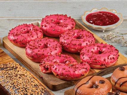 Spurga „Viva Magenta“ su vyšnių įdaru