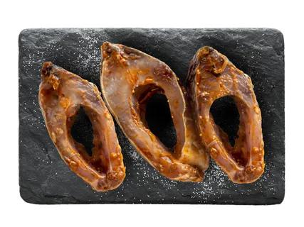 Karpių kepsneliai šašlykų marinate