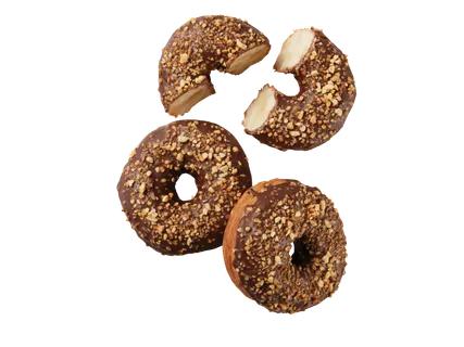 Kruasaninė spurga su riešutais