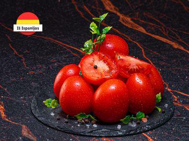 Smulkiavaisiai slyviniai pomidorai