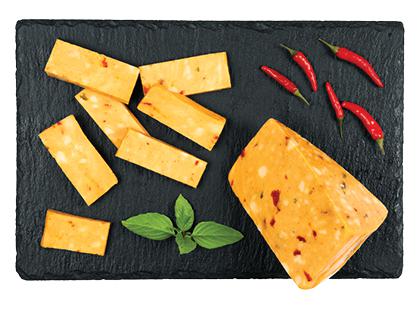 Čederio sūris MEXICANA su paprikų mišiniu*, 50 % rieb. s. m., sveriamas, 1 kg